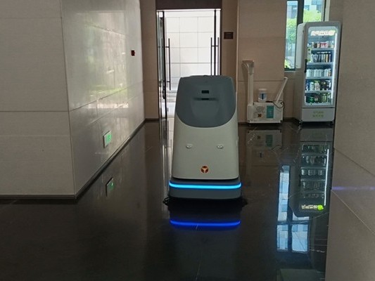 坦力無(wú)人掃地機(jī)器人：無(wú)塵車間的清潔衛(wèi)士