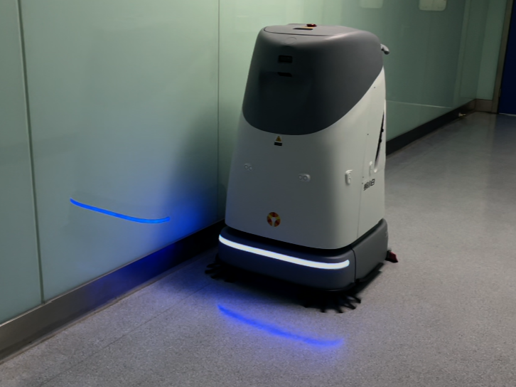 告別夜班保潔隱患！坦力工業(yè)洗地機器人堅守崗位不“摸魚”