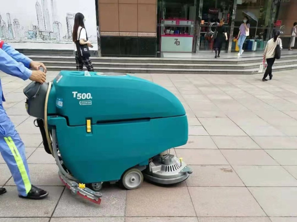 為什么用鋰電池的洗地機(jī)更好？今天就來大揭秘