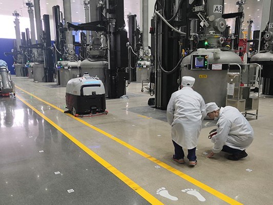 有了坦力工業(yè)無人掃地機(jī)器人，招工難？清潔難？不存在