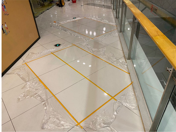 商場(chǎng)瓷磚地面有險(xiǎn)，維新保養(yǎng)需謹(jǐn)慎