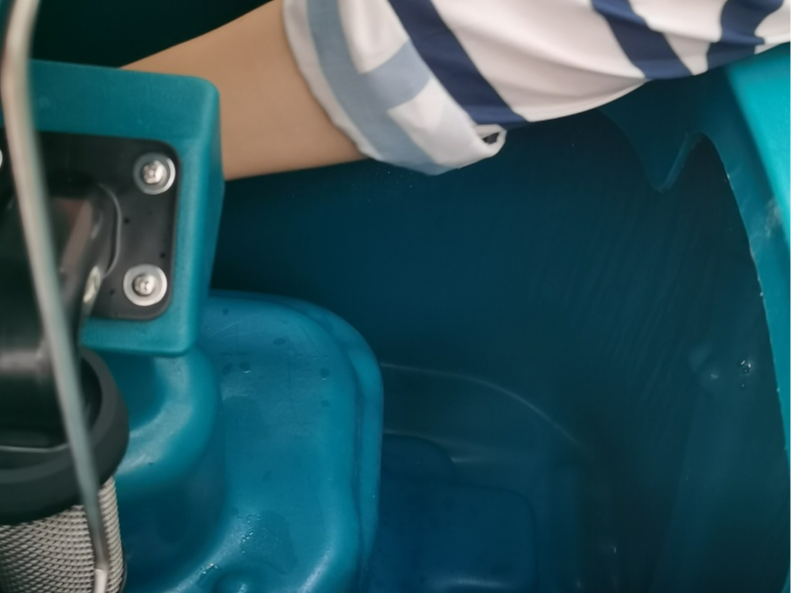 洗地機(jī)污水箱如何清洗？