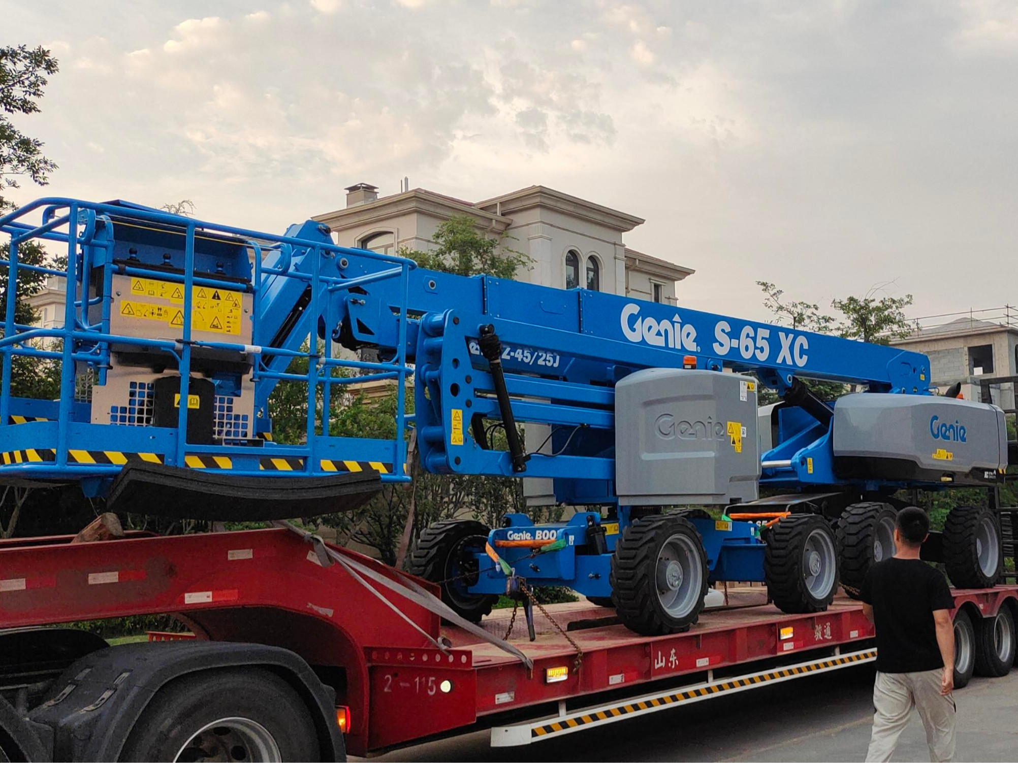 高空車(chē)租賃日期靈活-青島捷立